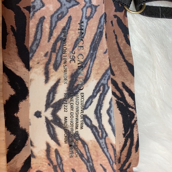 Vince Camuto bra - Picture 4 of 6